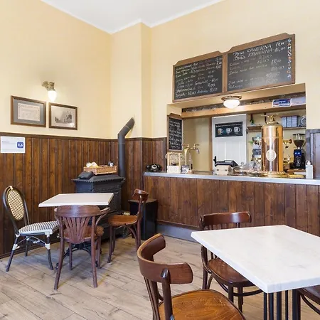 Kawerna Obornicka Pod Orlem ベッド・アンド・ブレックファスト