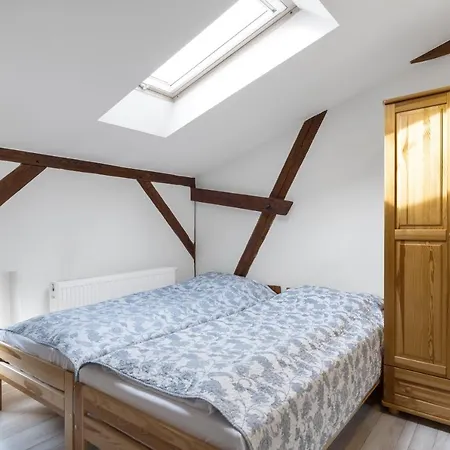 Kawerna Obornicka Pod Orlem B&B 3*