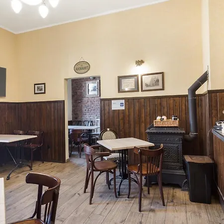 Oda ve Kahvaltı Kawerna Obornicka Pod Orlem 3*