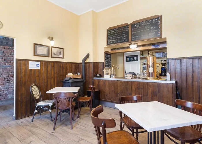 Kawerna Obornicka Pod Orlem Oda ve Kahvaltı